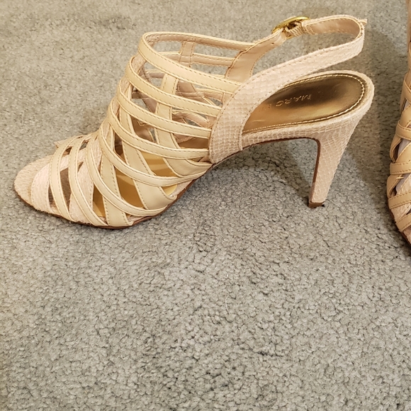 Cream Sandals - Picture 4 of 5